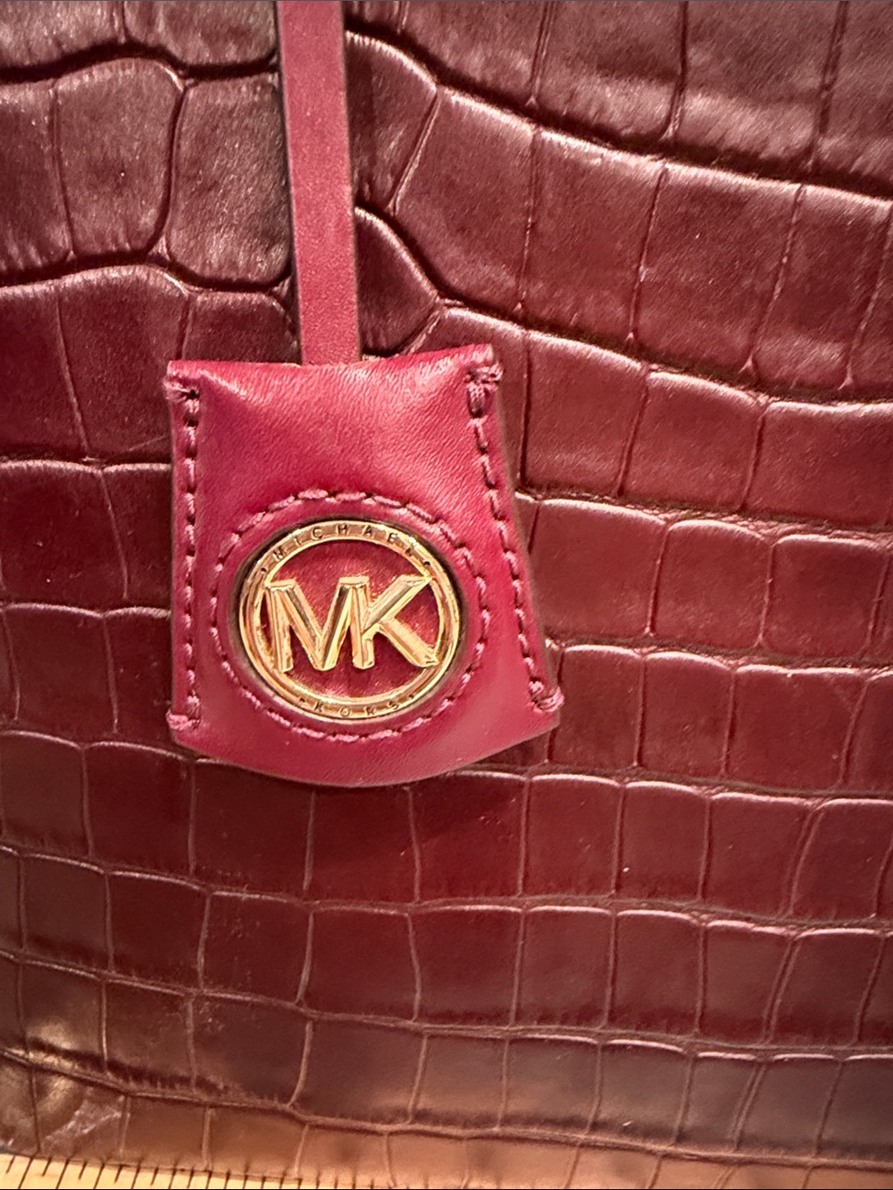Michael Kors NWT LG tote Dk Berry “Jane” Embosed Leather gold hardware - Picture 2 of 14